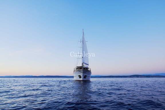 Image of Cataleya yacht #13