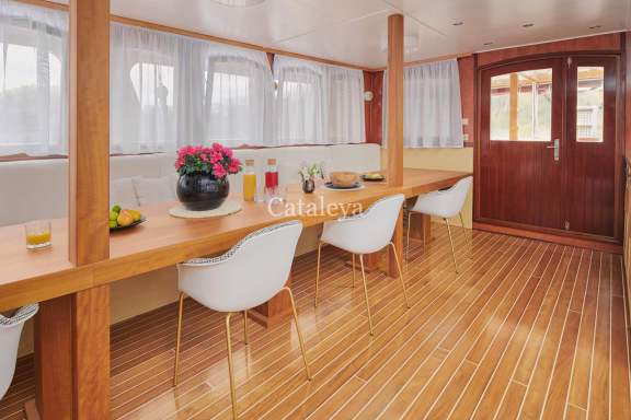Image of Cataleya yacht #23