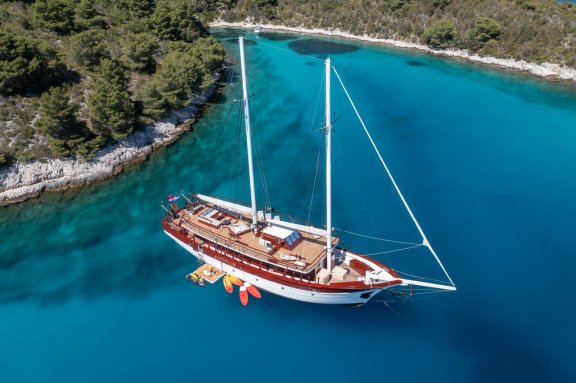 Image of Romanca yacht #11