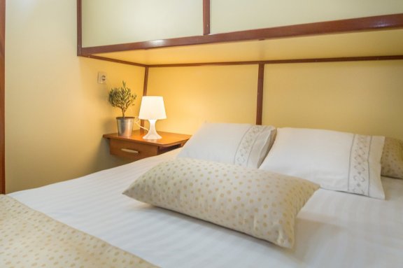 Image of Altair yacht #28