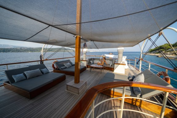 Image of Gallant yacht #11