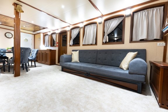 Image of Gallant yacht #17