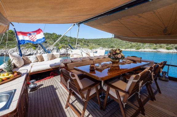 Image of Pacha yacht #16