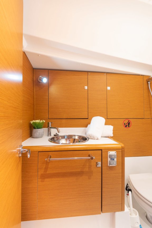 Image of Asante yacht #16