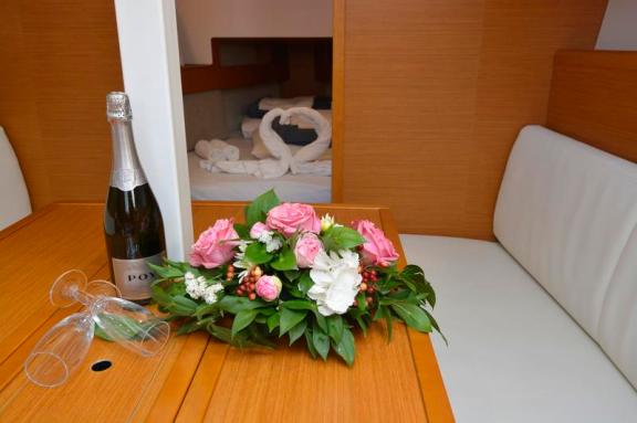 Image of Hasta Siempre yacht #11