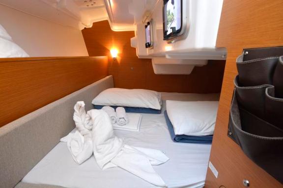 Image of Hasta Siempre yacht #14