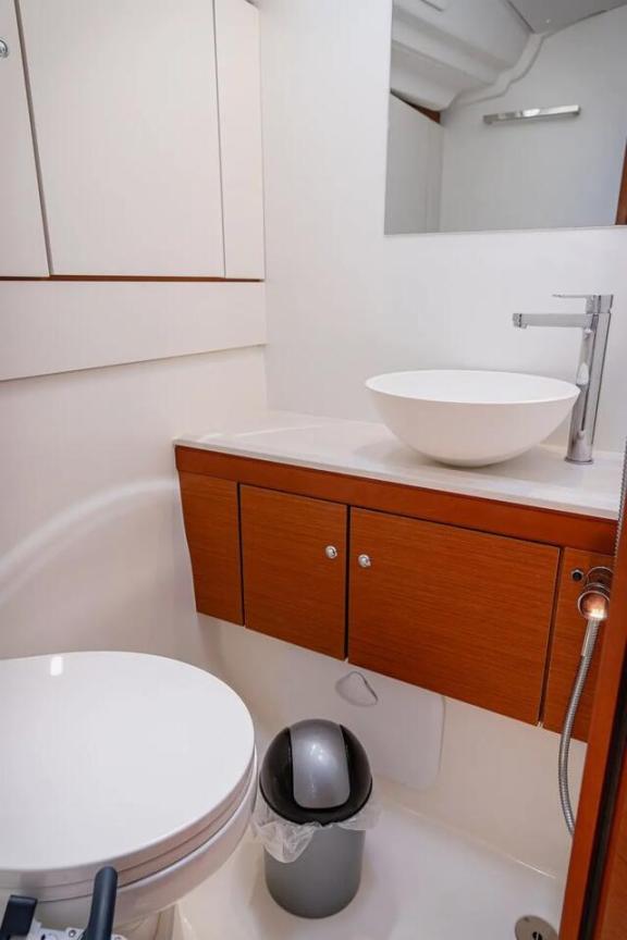 Image of El Yelmo yacht #15