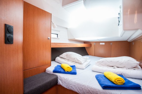 Image of Easy Point yacht #11