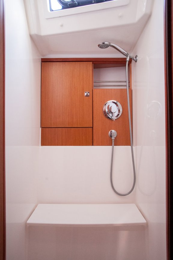 Image of Easy Point yacht #15