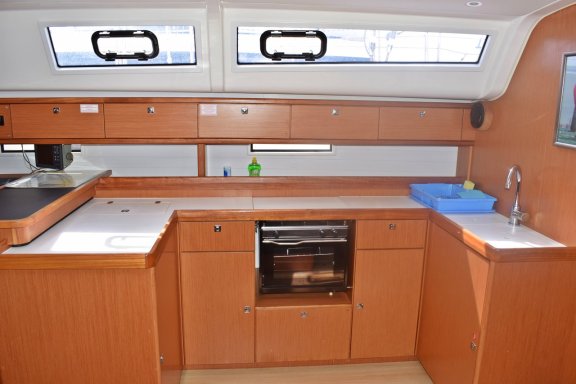 Image of Podkamenica yacht #14