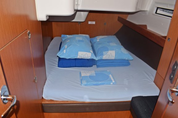 Image of Podkamenica yacht #17