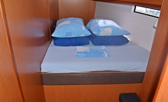 Image of Podkamenica yacht #19