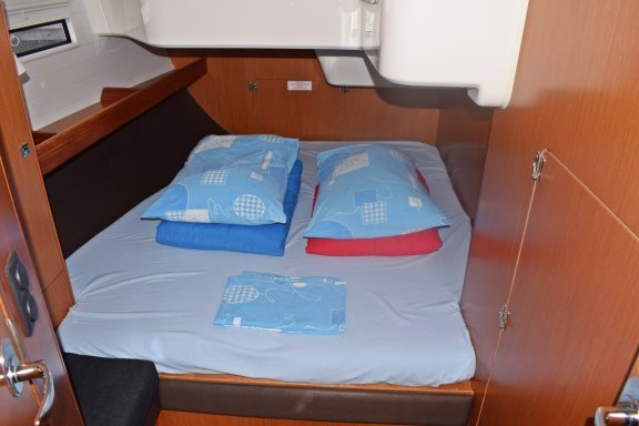 Image of Podkamenica yacht #16