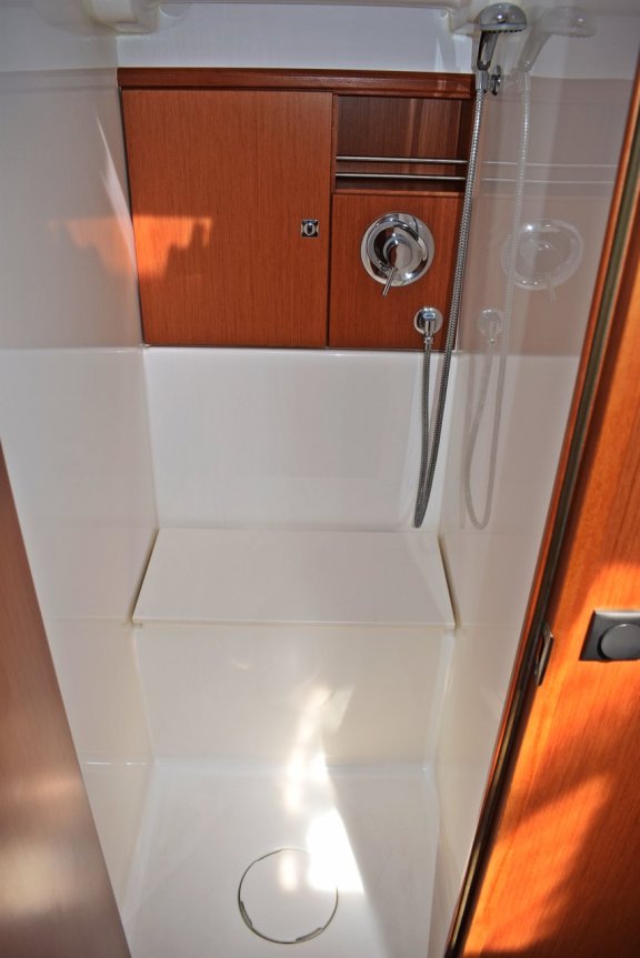 Image of Podkamenica yacht #20