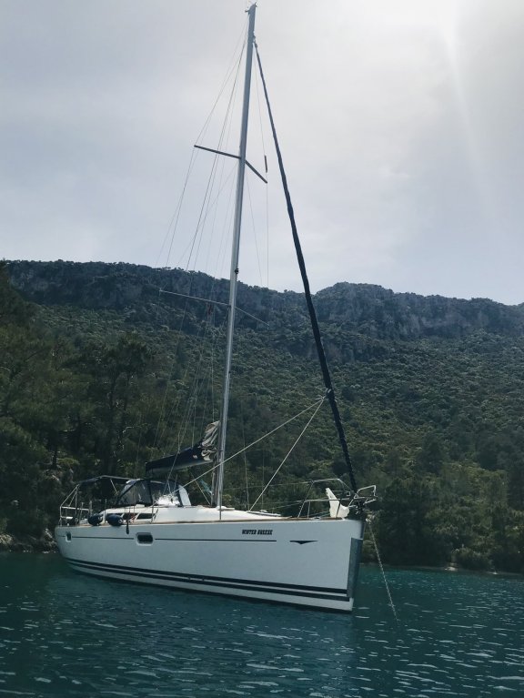 Image of Winter Breeze yacht #5