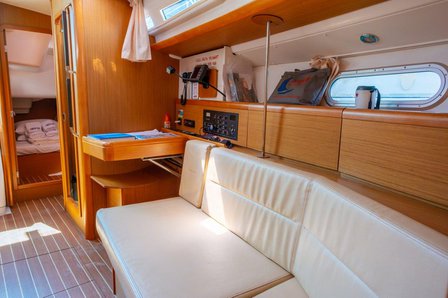 Image of Winter Breeze yacht #14