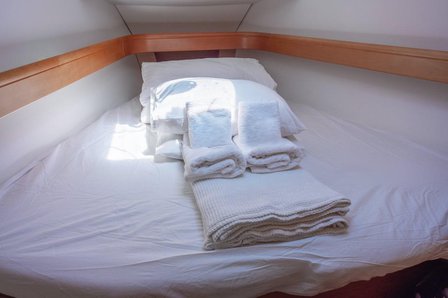 Image of Winter Breeze yacht #17