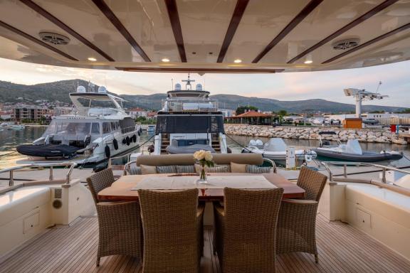 Image of Lady Lona yacht #6