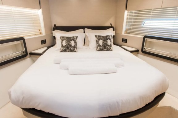 Image of Alyss yacht #9