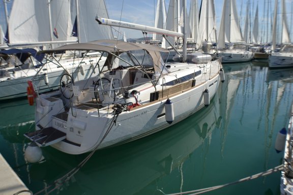 Image of Libera yacht #9