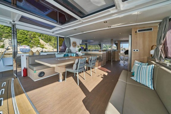 Image of REMOte Parking yacht #12