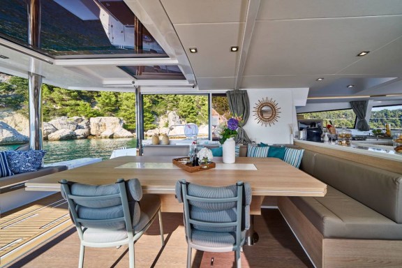 Image of REMOte Parking yacht #19