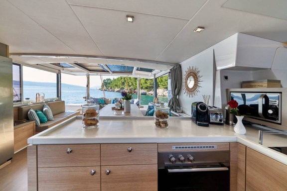 Image of REMOte Parking yacht #20