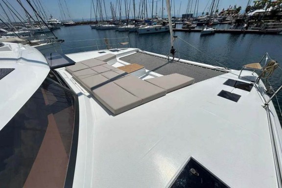 Image of V Circle yacht #5