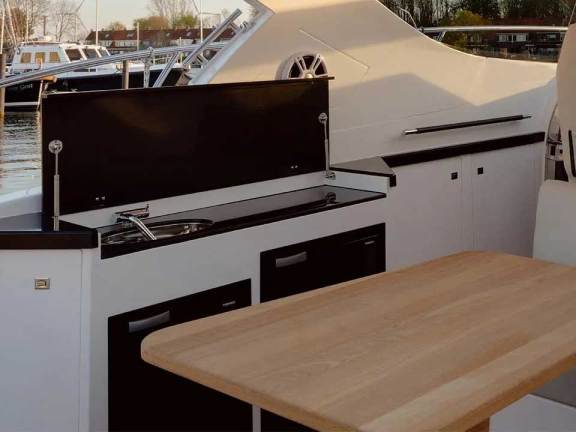 Image of Focus 36 yacht #15