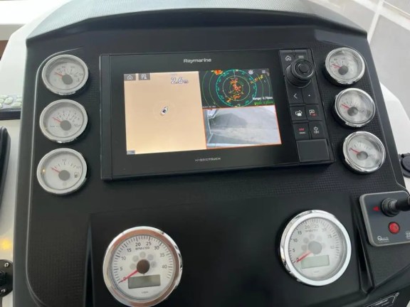 Image of Antares 32 Fly yacht #11