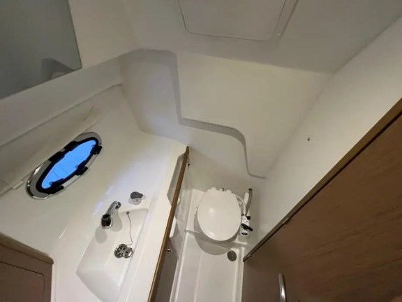 Image of Antares 32 Fly yacht #14