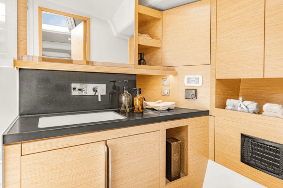 Image of Okeanida yacht #17