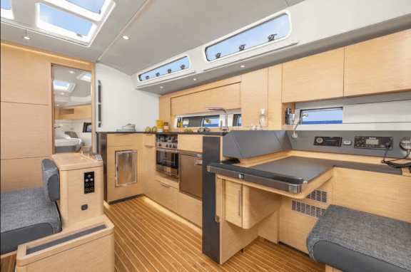 Image of Okeanida yacht #19