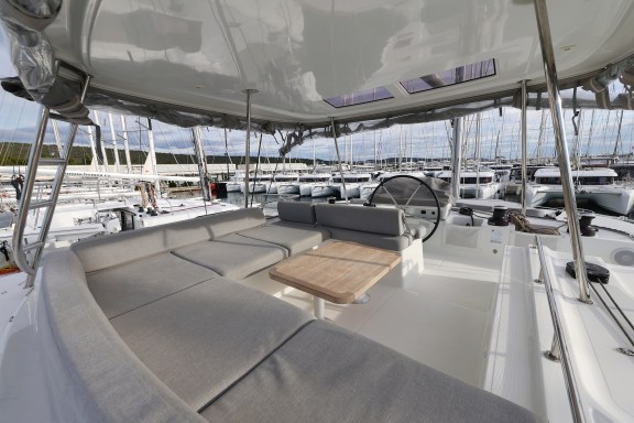 Image of Zarathustra yacht #9