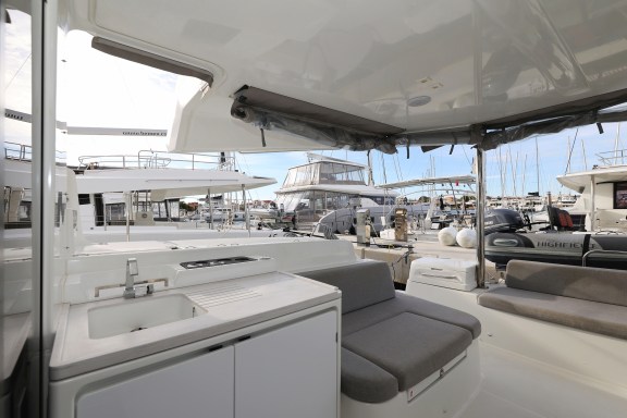 Image of Zarathustra yacht #11