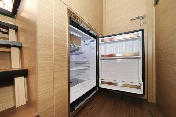 Image of Zarathustra yacht #26