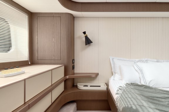 Image of Princess M yacht #22