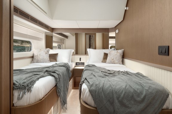 Image of Princess M yacht #23