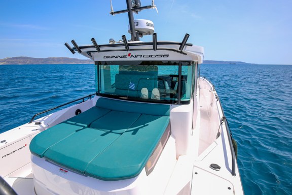 Image of Dionne yacht #12