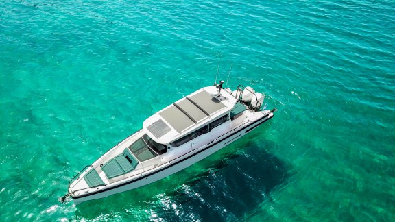 Image of Dionne yacht #4