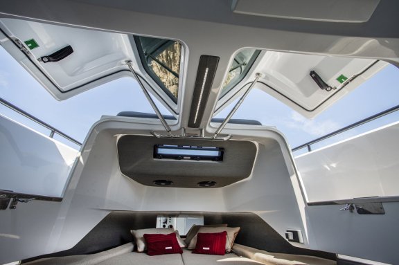 Image of Enigma yacht #14