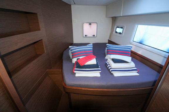 Image of Poppy yacht #19