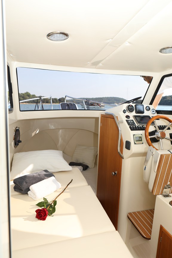 Image of H2 yacht #14