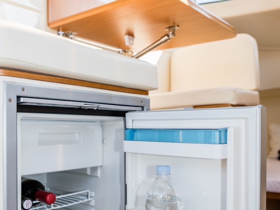 Image of H2 yacht #18