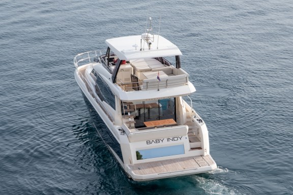Image of Baby Indy yacht #7