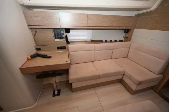 Image of Foxtrot yacht #10