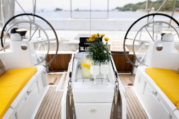Image of Lemon yacht #5