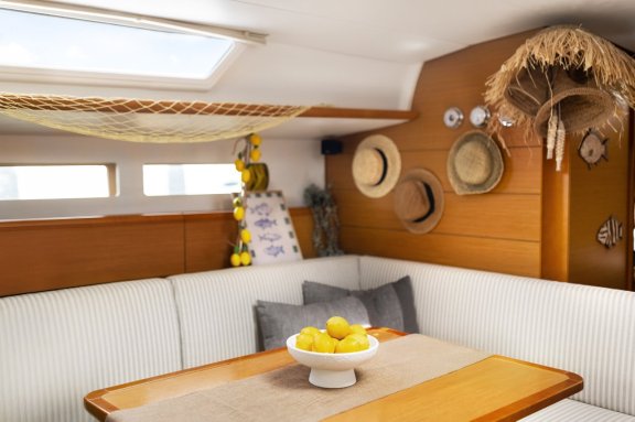 Image of Lemon yacht #6
