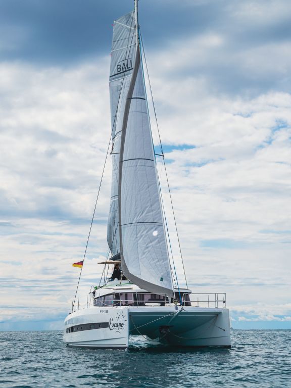 Image of Escape yacht #5