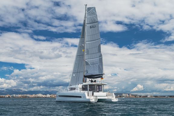 Image of Escape yacht #8